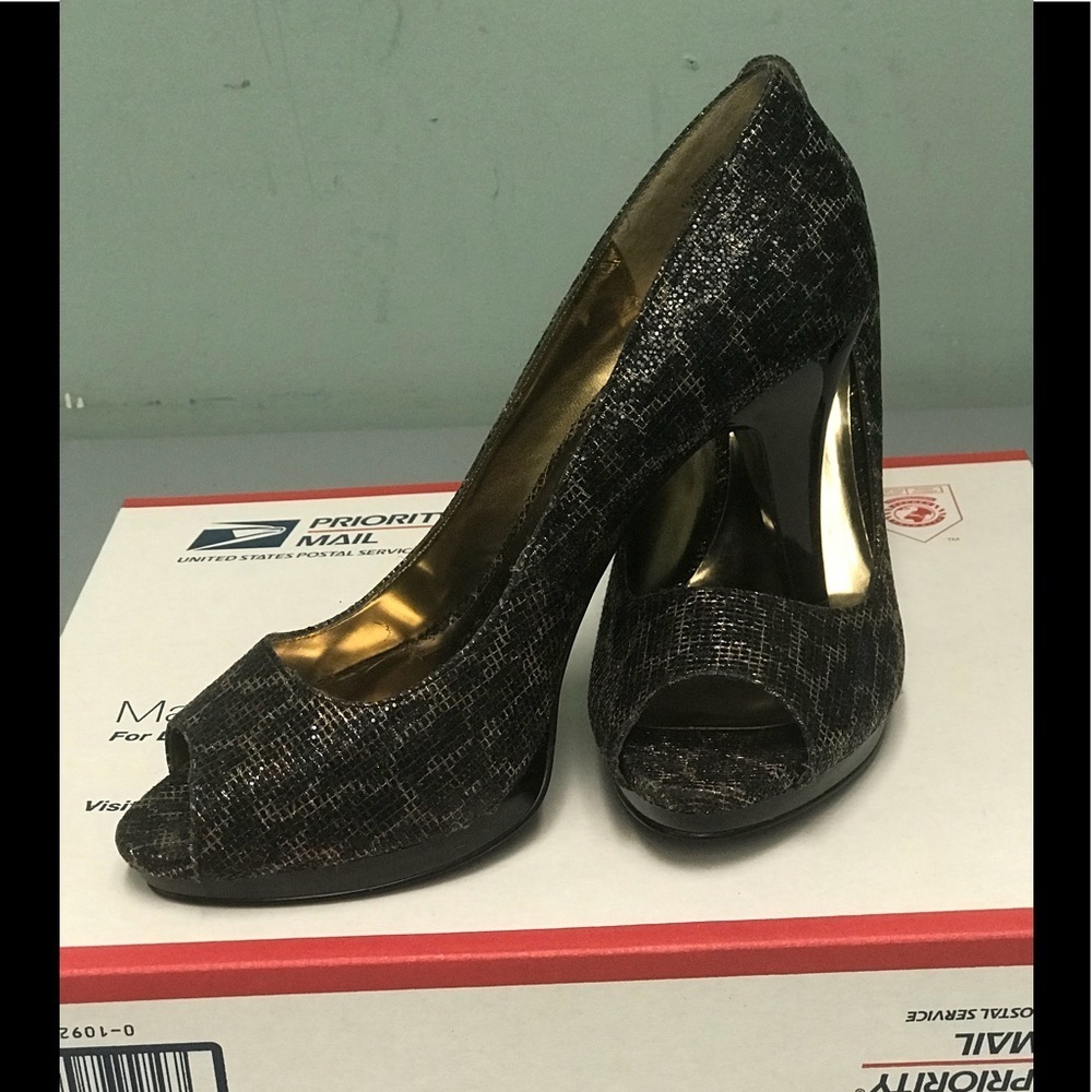 Nine West